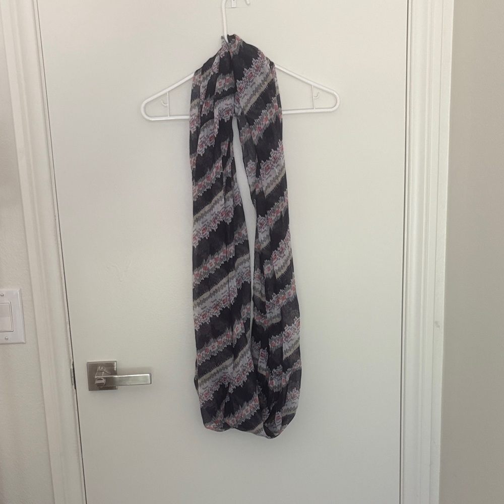 Chevron Patterned Scarf